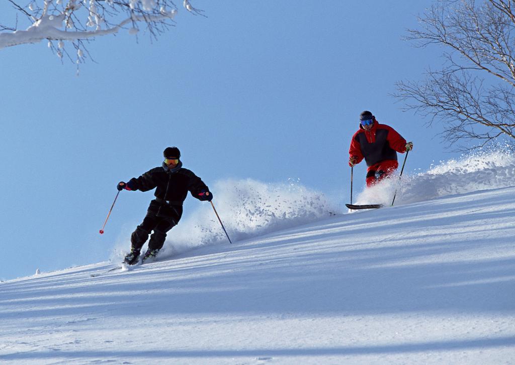 Hotel Resort Inn Niseko Exterior photo